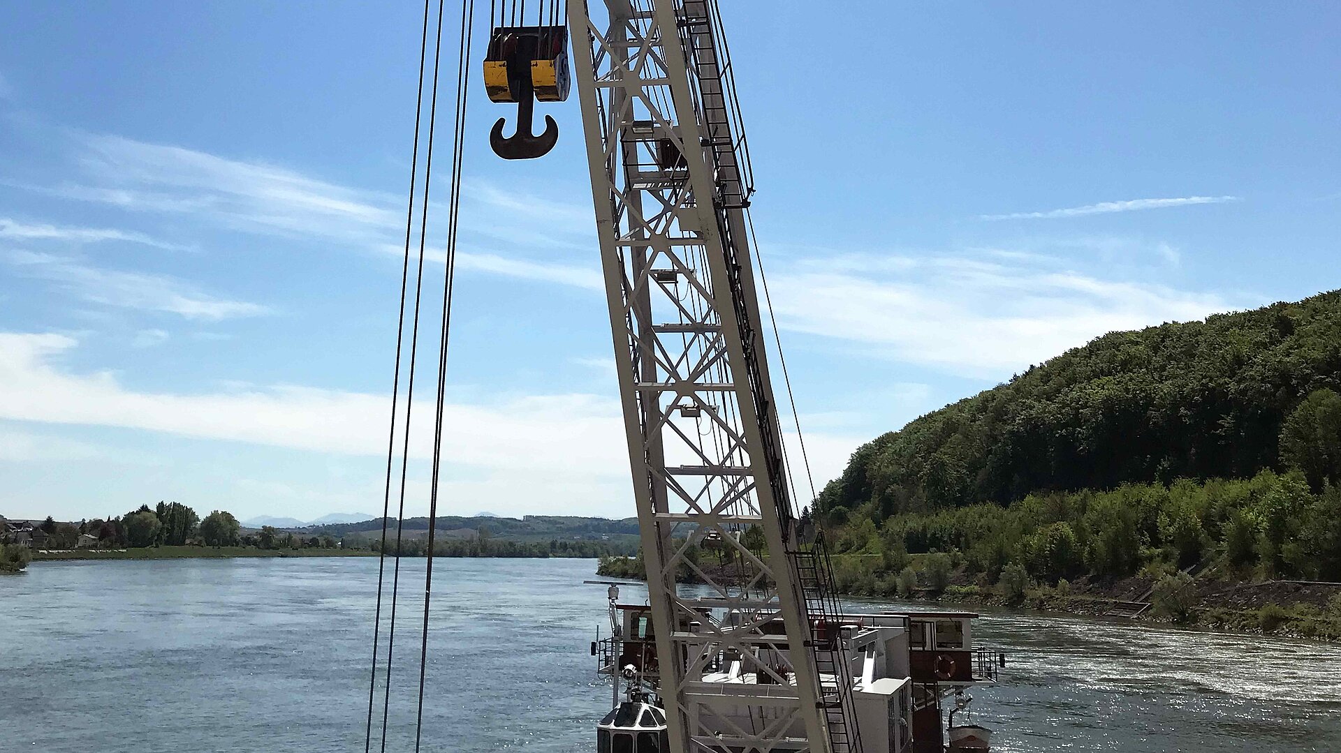 Fall protection for IMAK Anlagenbau - floating crane