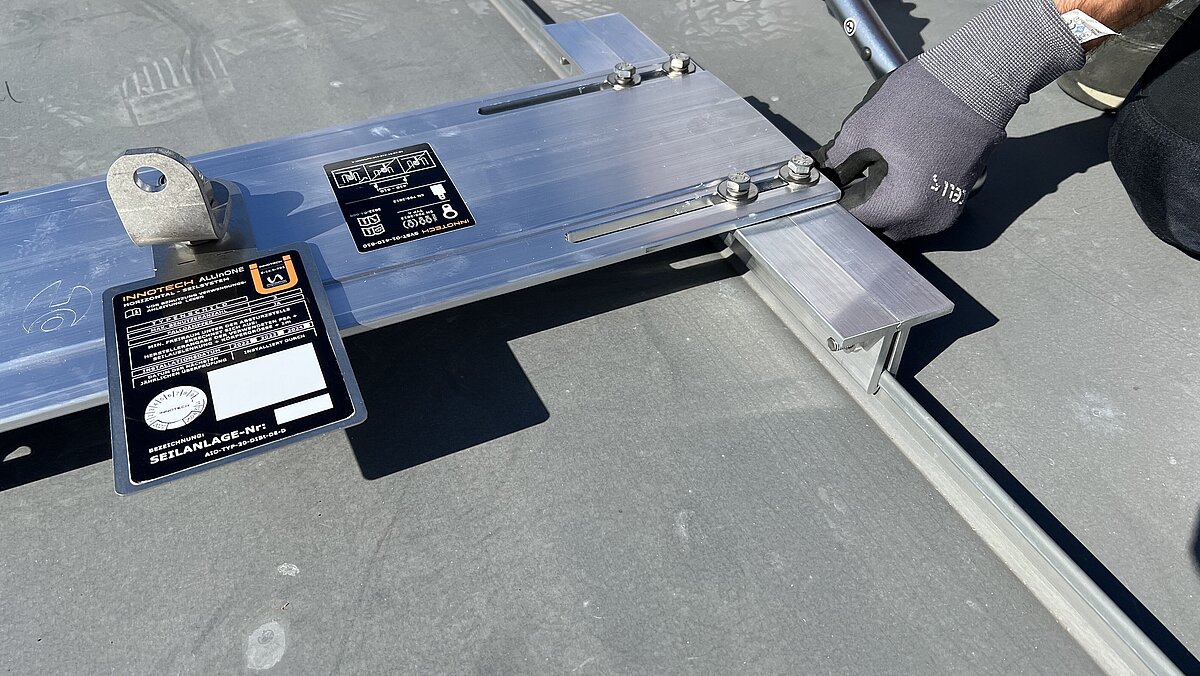 AIO mounting flat roof